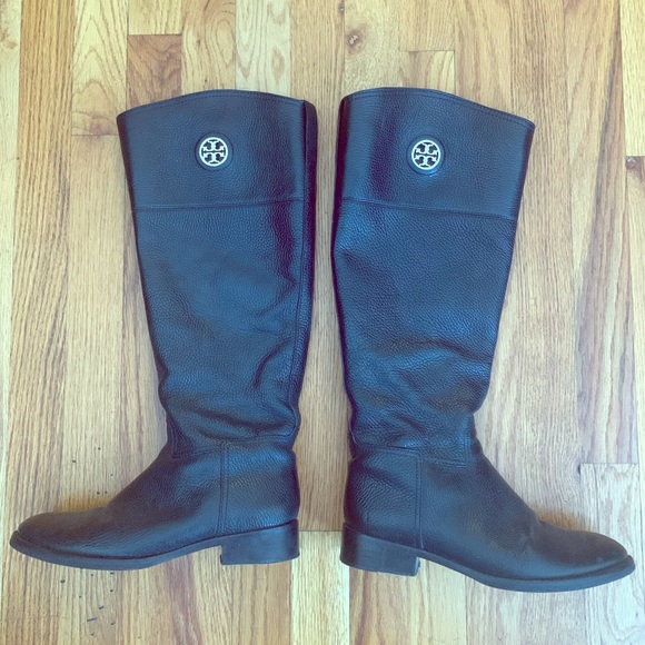 wide calf boots size 8